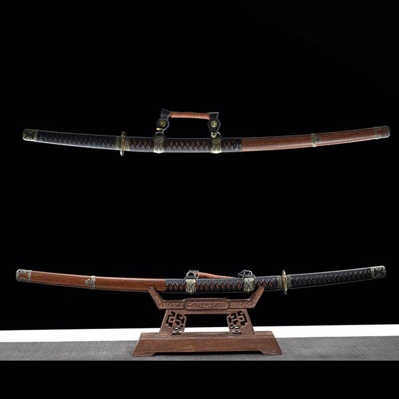 Katana d'officier impérial japonais artisanal sur présentoir